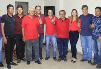 Zé Maranhão recebe adesões de Sossego e participa de missa da padroeira de Nova Palmeira