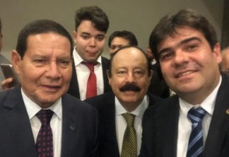 Eduardo participa de reunião do PRTB com vice-presidente da República, General Hamilton Mourão