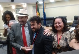 HOMENAGEM: ALPB concede Medalha Ednaldo do Egito a atores paraibanos que atuaram no filme Bacurau já premiado em Cannes