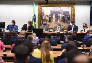 Efraim: bancada federal aprova mais de R$200 milhões para a Paraíba