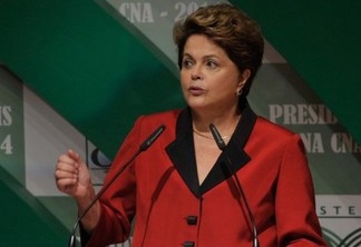 Terceirização deve ser discutida com equilíbrio, diz Dilma