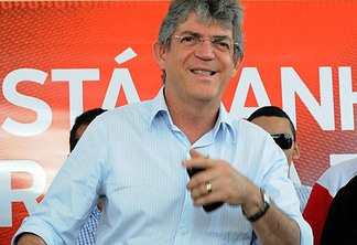 Ricardo Coutinho confirma encontro com MST e reclama de interdição no trânsito