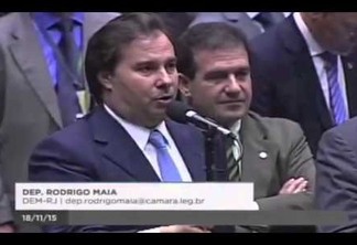 Dep. Bolsonaro comemora a aprovação do voto impresso de sua autoria - VEJA VÍDEO