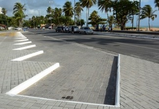 Cartaxo entrega calçadas do Cabo Branco e garante Tambaú antes do Réveillon