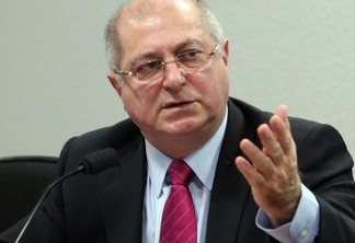 Polícia Federal indicia o ex-ministro Paulo Bernardo por corrupção