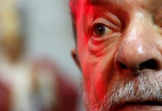 Justiça Federal sequestra cobertura de R$ 1,5 mi ocupada por Lula