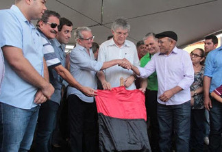 Governador inaugura rodovia em Pilões com a presença de João Bosco Júnior e outras autoridades