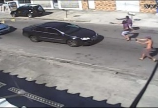 VEJA VÍDEO: Câmeras flagram bandidos roubando carros no trânsito