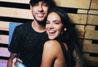 Bruna e Neymar são chamados de 'casal simpatia' por turistas de Noronha
