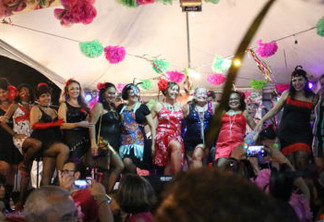 Bloco 'As Raparigas de Chico' bate recorde de público