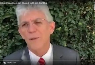 VEJA VÍDEO: "Lula é um preso político e o processo é duvidoso", diz Ricardo Coutinho em Curitiba