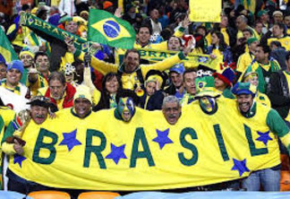 A COPA VEM AÍ: Torcedores começam os preparativos para acompanhar jogos da Copa do Mundo