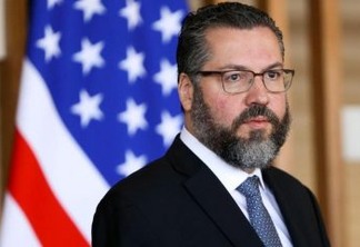 Ministro das Relações Exteriores, Ernesto Araújo pede demissão do cargo