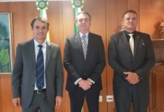 REUNIÃO: Romero Rodrigues é recebido pelo presidente Jair Bolsonaro no Palácio do Planalto