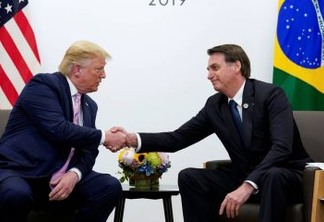 Trump anuncia intenção de acordo comercial com Brasil e elogia Bolsonaro: 'Grande cavalheiro'
