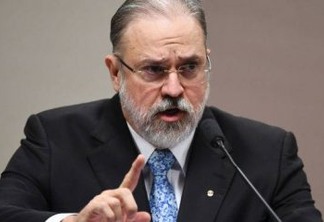 Brazilian jurist Augusto Aras speaks during a hearing at the Senate's Constitution and Justice Comission in Brasilia, Brazil, on September 25, 2019. - Brazilian President Jair Bolsonaro announced last September 5 that he picked Augusto Aras to be the countrys new top public prosecutor, because he is aligned with his environmental policy, widely criticized by specialists and activists. The appointment must be confirmed by the Senate. (Photo by EVARISTO SA / AFP)