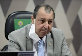 Ex-presidente da CPI da Covid pede que Moraes reverta suspensão da quebra de sigilo de Bolsonaro