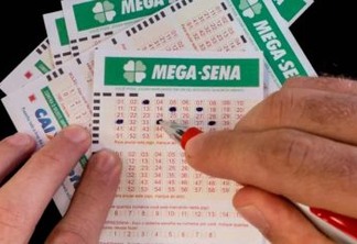 Mega-Sena acumulada deve pagar hoje prêmio de R$ 130 milhões