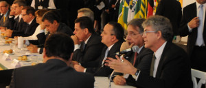 ricardo encontro de governadores em brasilia foto jose marques (4)