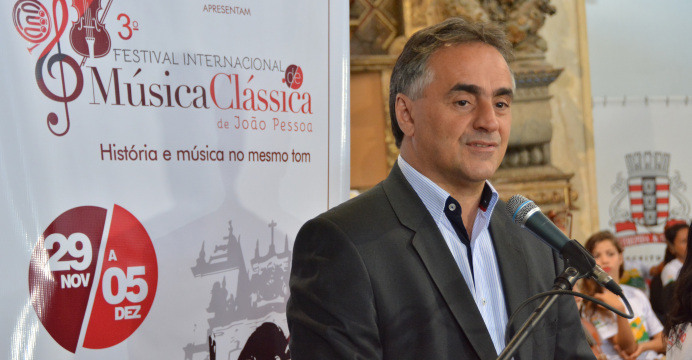 Luciano festival musica classica