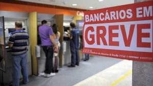 BANCOS-EM-GREVE-Bancários-rejeitam-proposta-greve-continua-e-bancos-ficam-fechados-no-Brasil-Renato-Araújo-ABr