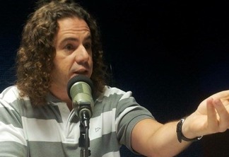 CENSURA NA IMPRENSA DE CG: Rádio Campina FM corta retransmissão de entrevista de Veneziano na Tabajara