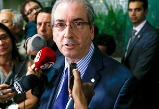 Eduardo Cunha estuda forma de 'driblar' decisão do STF e manter rito de impeachment de Dilma