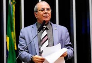FATO INÉDITO NO BRASIL: Deputado Federal do PMDB pede para ser preso; “Então eu me prendo!''