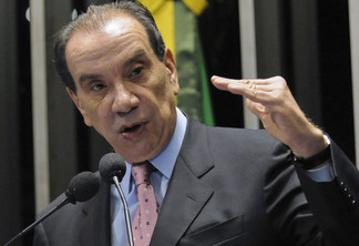 Aloysio Nunes afirma que Brasil não apoiará intervenção militar na Venezuela