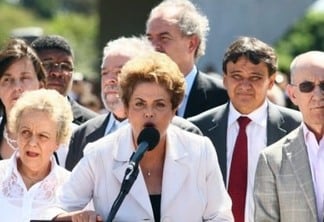 Dilma: Governo Temer é provisório; lutaremos para voltar