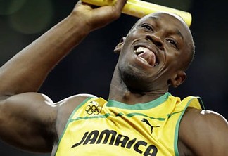 Bolt vence corrida na Austrália e discute com a arbitragem