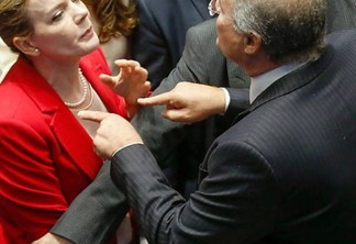 Ex-aliado, Renan bate boca com petistas no plenário do Senado