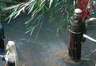 Sete imagens de santos católicos são encontradas em ribeirão mineiro