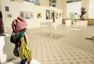 Santander recua e censura exposição de arte após pressão do MBL