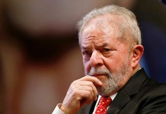 Lula diz que não tem intenção de se matar e que vai enfrentar acusações