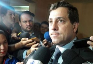 EMBATES NA ALPB: 24 parlamentares não aceitam decisão de Gervásio e abandonam sessão na ALPB - VEJA VÍDEO