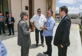 Cartaxo visita obras do novo Complexo Judiciário em Mangabeira