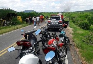 VEJA VÍDEO: Bandidos explodem carro-forte no Sertão da Paraíba