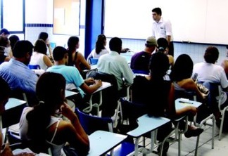 Mais de 70% dos universitários brasileiros não se sentem prontos para o futuro