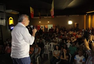 Nonato Bandeira participa de encontro em prol de João Azevedo