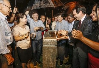 Luciano Cartaxo entrega Praça da Família e destaca ações da gestão