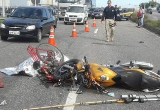 Acidente entre moto e bicicleta na BR-230 deixa ciclista morto em João Pessoa