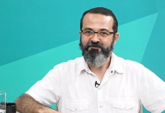 Tárcio Teixeira realiza panfletagem em Santa Rita com candidato a deputado federal Valdir