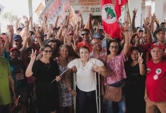 MST realiza carreata histórica para Cida Ramos, no interior do Estado