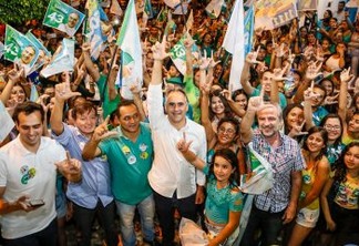 Lucélio critica perseguições políticas e diz que vai governar para o povo