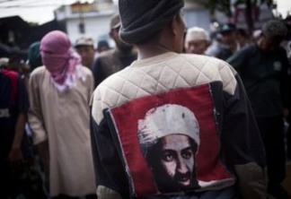 ENTREVISTA À CNN: Al Qaeda promete 'guerra em todas as frentes' contra os Estados Unidos