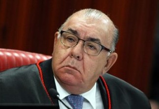 TSE dá prosseguimento a ação do PDT contra Bolsonaro, mas nega pedido de liminar