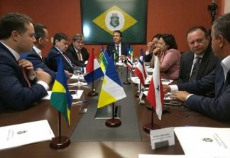 BUSCANDO MELHORIAS: João Azevedo representa a Paraíba em reunião com governadores do Norte e Nordeste