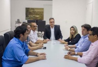 Corujinha e Mesa da CMJP se reúnem com Cartaxo e discutem projetos