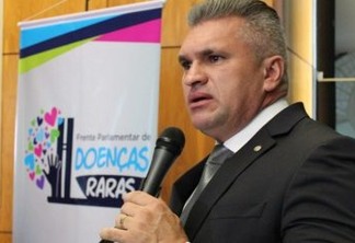 Em Brasília, Julian Lemos participa de eventos dedicados ao dia mundial de doenças raras